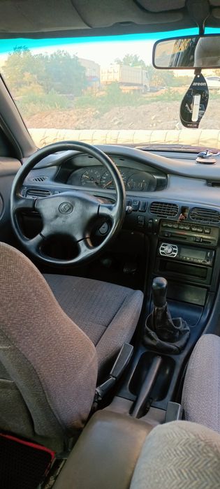 Mazda Kronos 626 ge