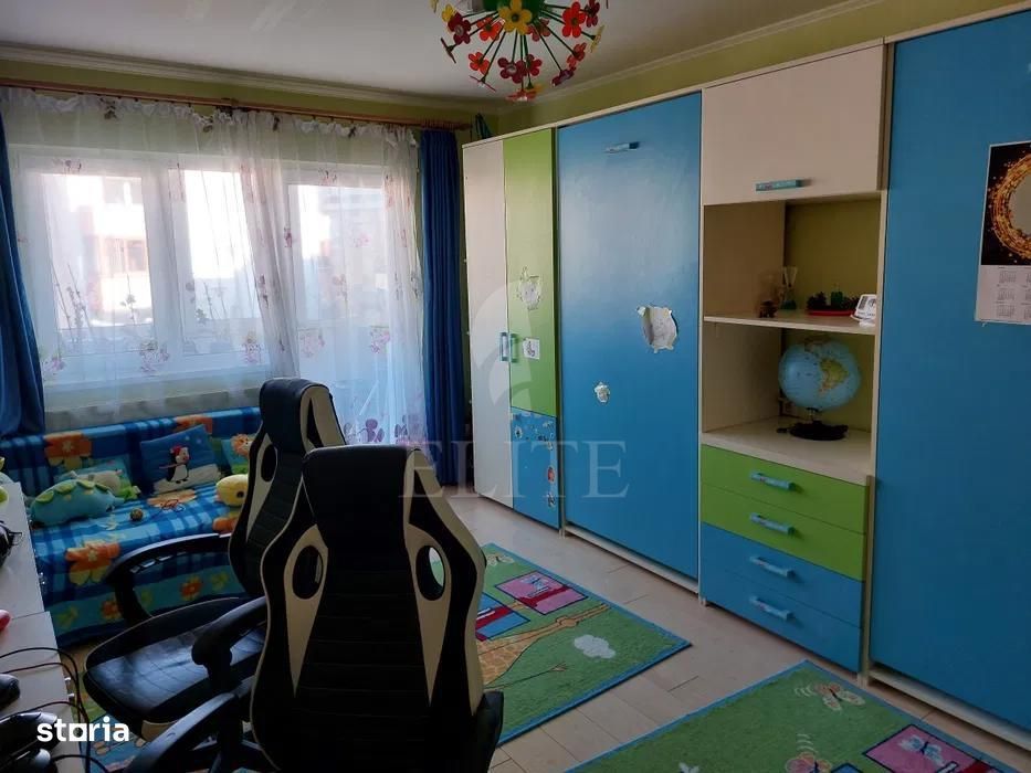 Apartament 4 camere în zona PLOPILOR — fotografia 3