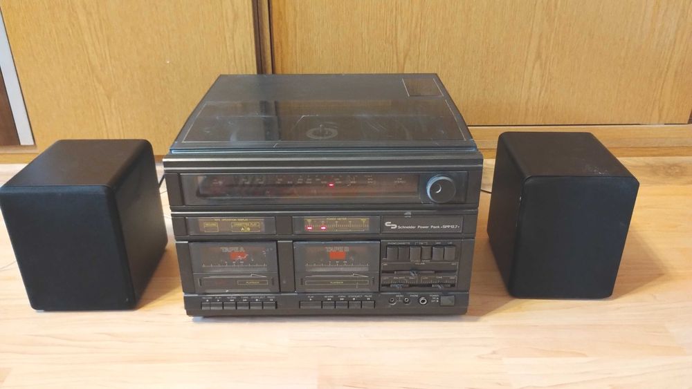 radio cu pickup Schneider cu boxe