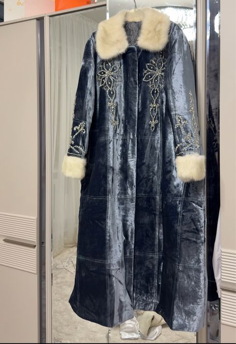 Қазақша киімдер сатылады