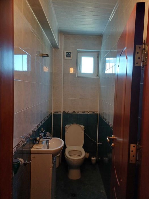 Продава се Тристаен апартамент в Шумен, Пазара - 156 кв.м за 1095 €/кв.м - Снимка #13