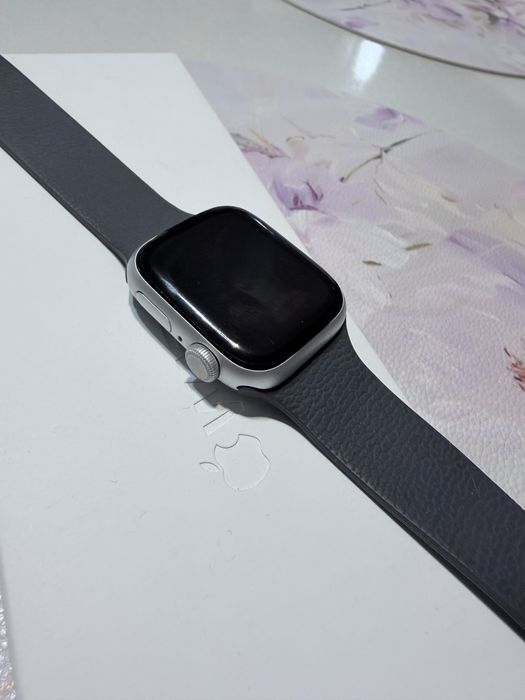 Apple Watch Series 9 ,41 mm, full box