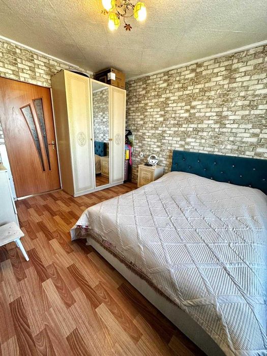 продам 3-х комн квартиру