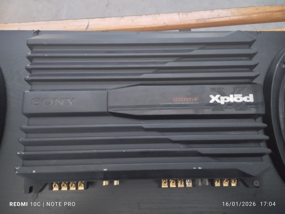 sambufer sotiladi 

usilitel 1000w 
kalonka 400w orginal pioner
subwof