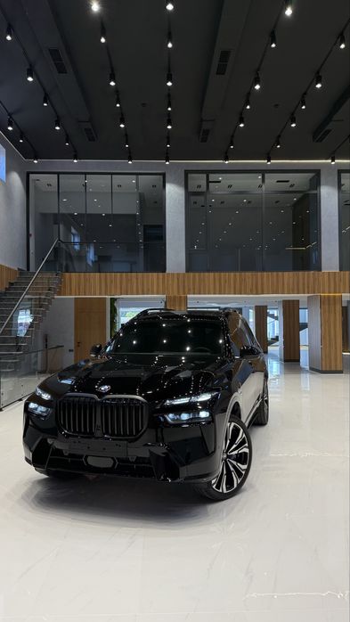BMW X7 2026 Full option yangi