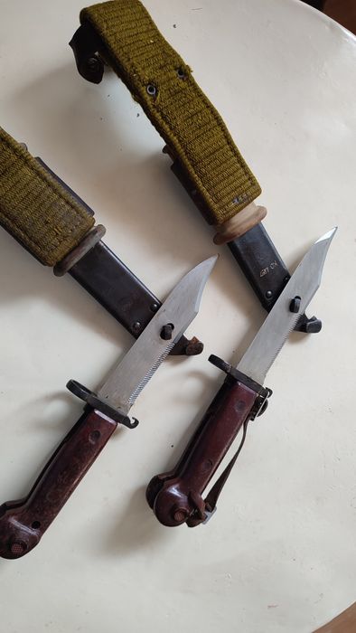 Baionete românești Akm