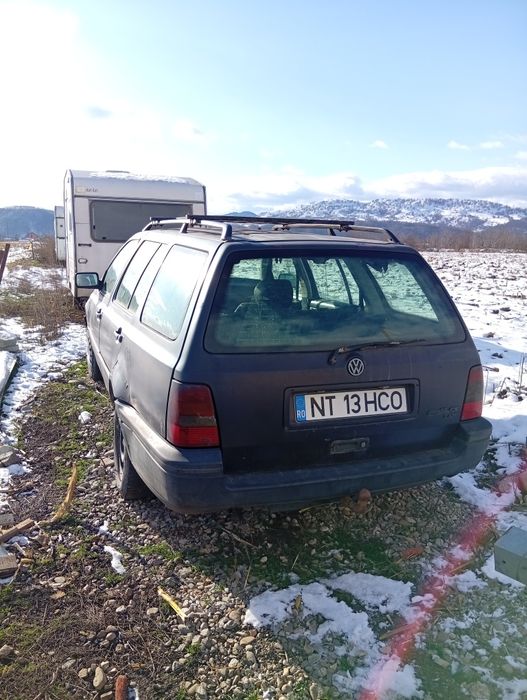 Vând auto Wv Golf 4