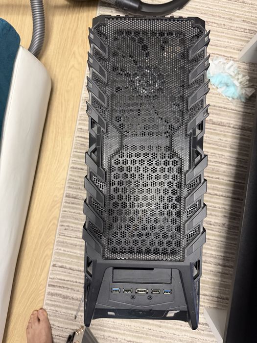 Donez Thermaltake Overseer RX-I full-tower