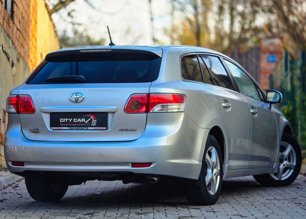 Toyota Avensis 2009 2,0 diesel 126cp Euro5 distributie pe lant