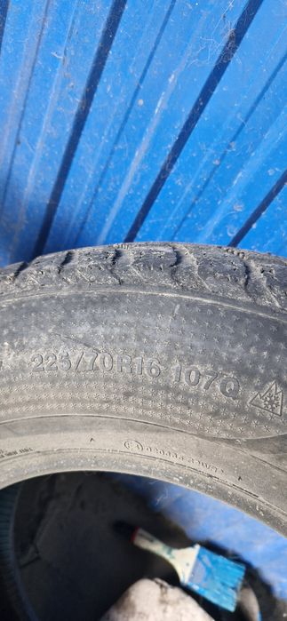 ..Продам резину..