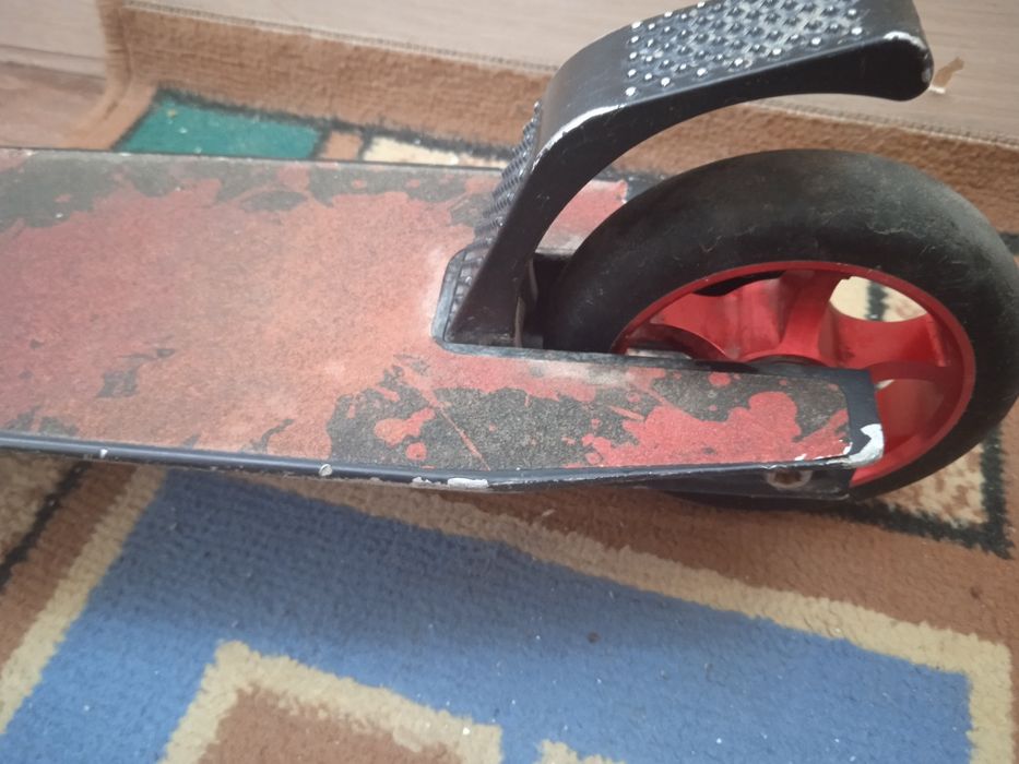 Трюковой самокат