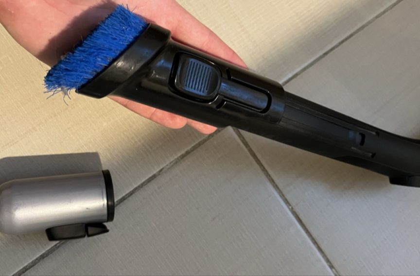 Aspirator fara sac Philips PowerPro Compact Cyclone 5