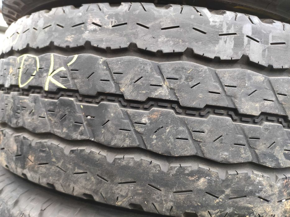 4бр Летни гуми 215 70 15 С - Bridgestone