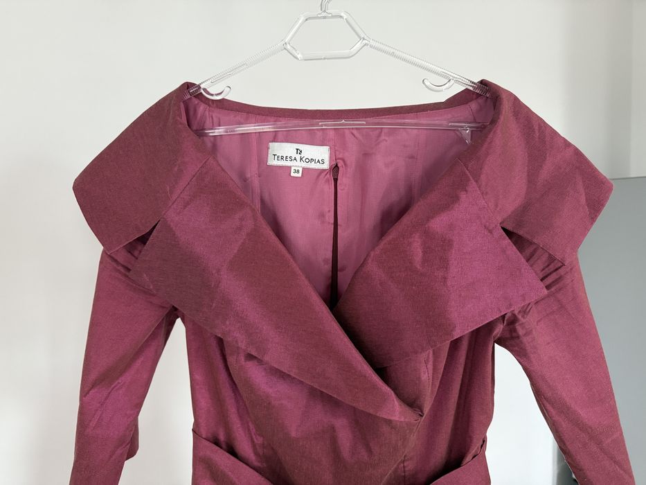 Rochie elegantă roșu închis (burgundy)