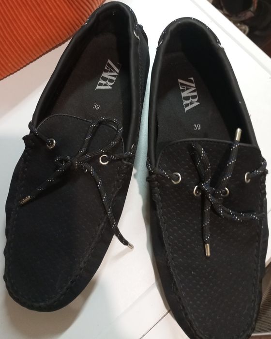 Мъжки обувки Zara