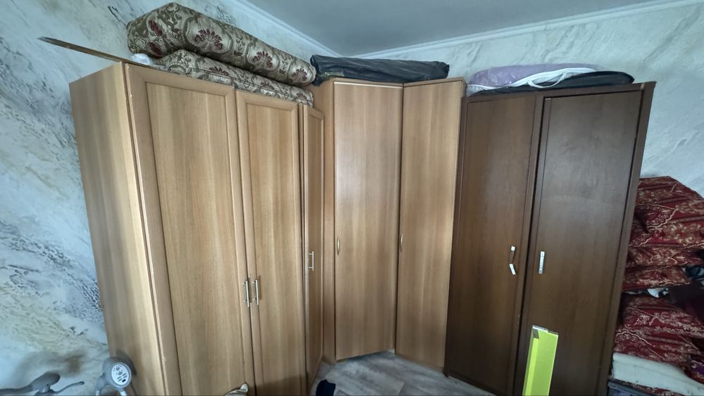 Шкаф сатылады       .