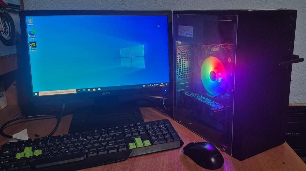 Продам  компьютер