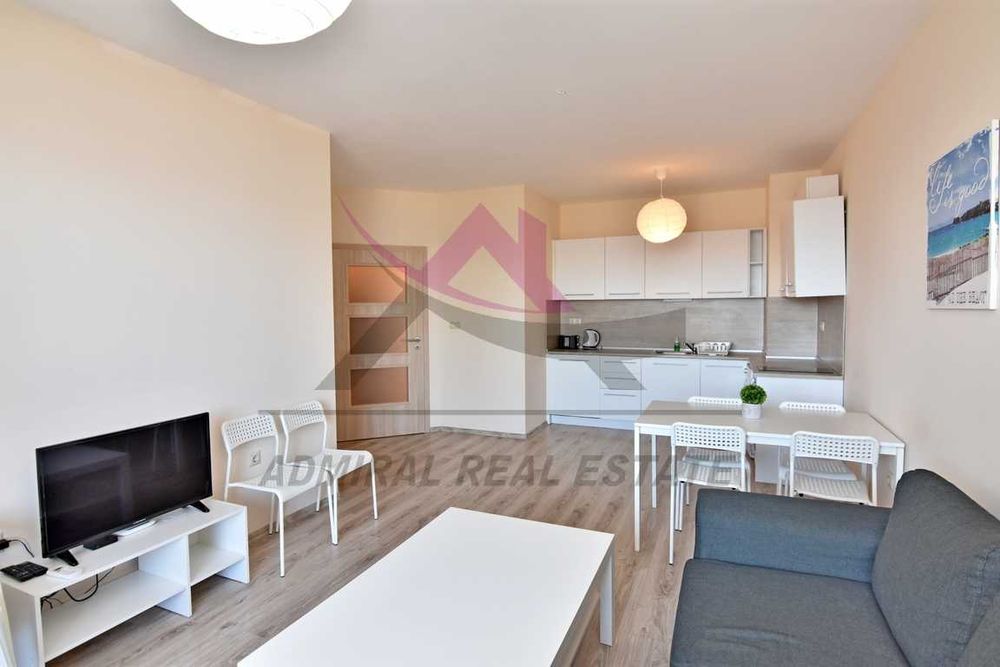 Продава се Тристаен апартамент в Варна, Аспарухово - 89 кв.м за 1318 €/кв.м - Снимка #1