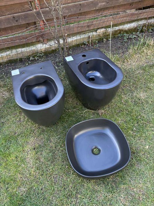 Lavoare și vas wc