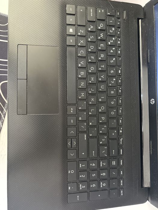 Ноутбук HP 15-db1100ur