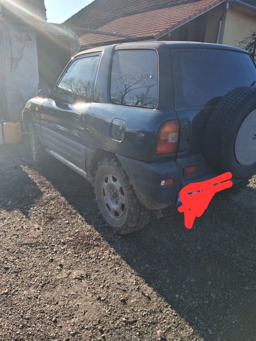 Vand Toyota Rav 4