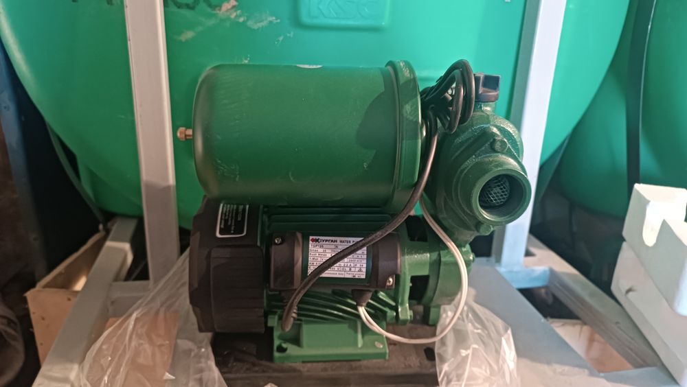 Продам водяные насосы новые