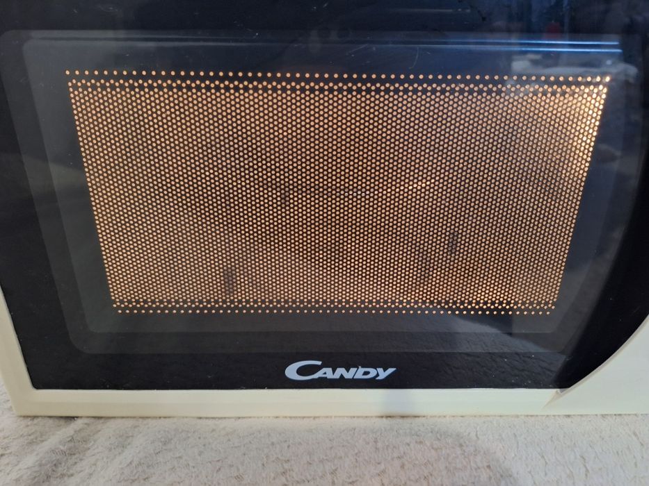 Микровълнова фурна Candy ГРИЛ