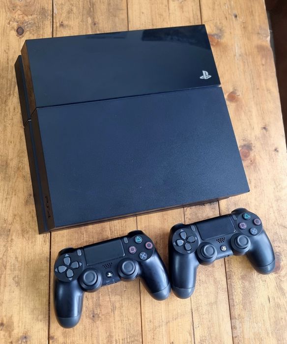 PlayStation 4 fat