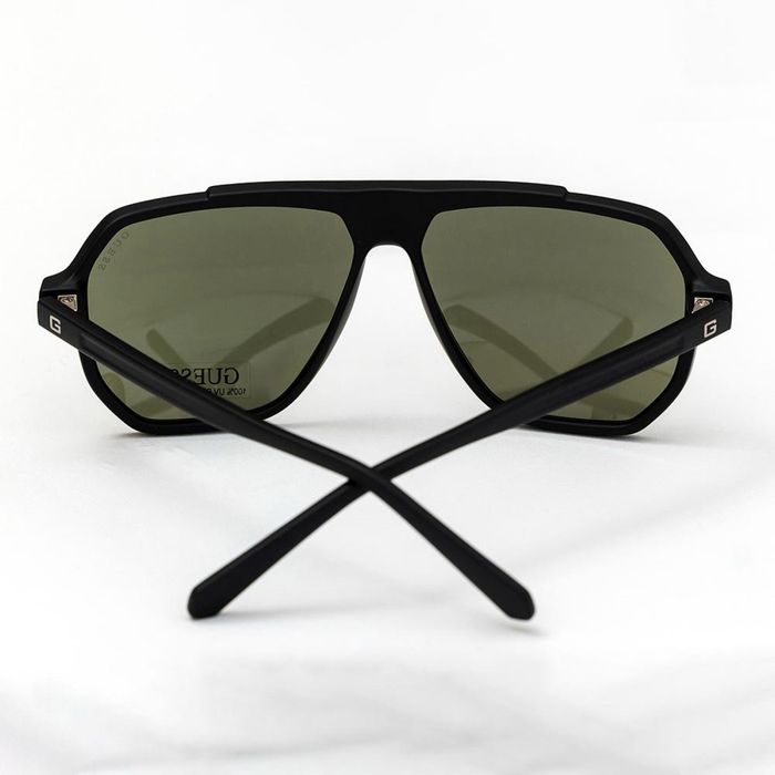 Мъжки слънчеви очила Guess Aviator