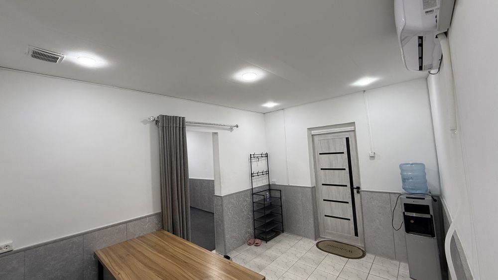 Сдаётся 2-комнатный офис рядом с метро Беруни Хувайдо Ташми акфа медла