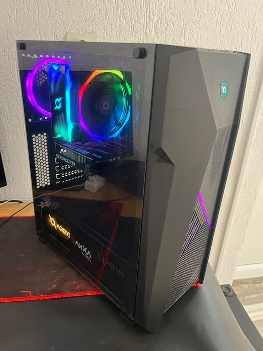 Calculator gaming cu monitor