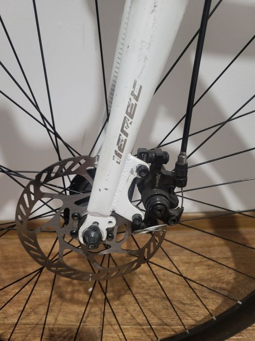 Шоссейный велосипед ІІEREC