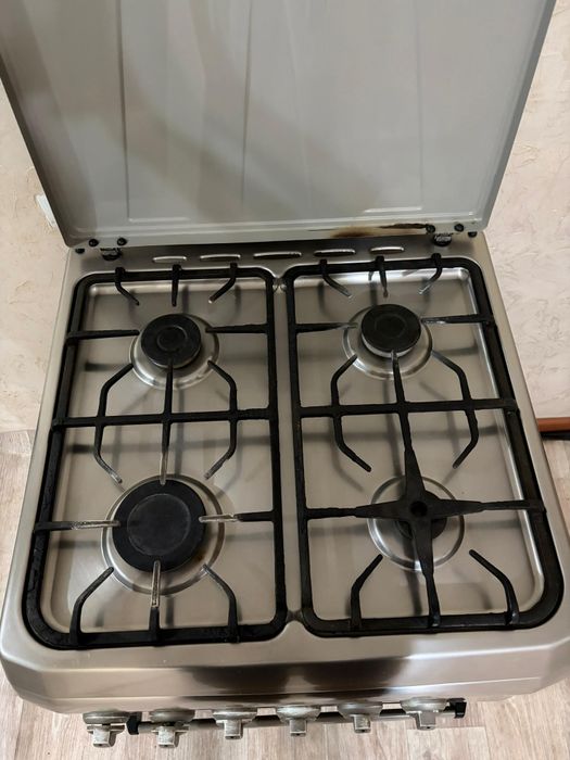 Продам добротную газплиту