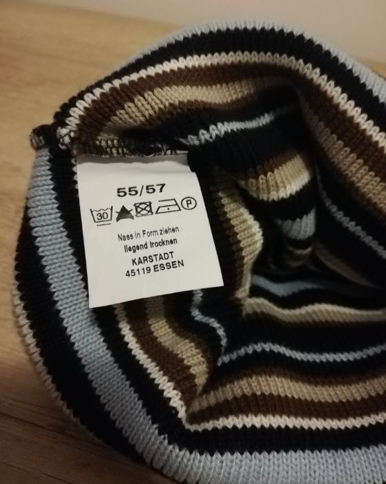Vand caciuli blend lana si bbc 100% (3-10 ani - 52-57 cm circ.)