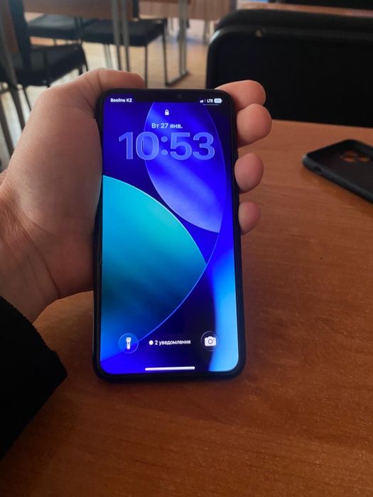 продам айфон 11 про макс