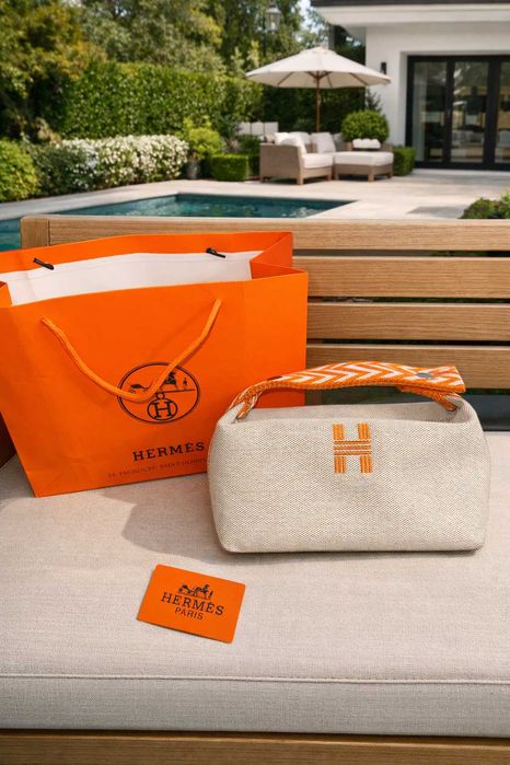 несесер беж бежов бял с оранжево хермес  H нов с чанта