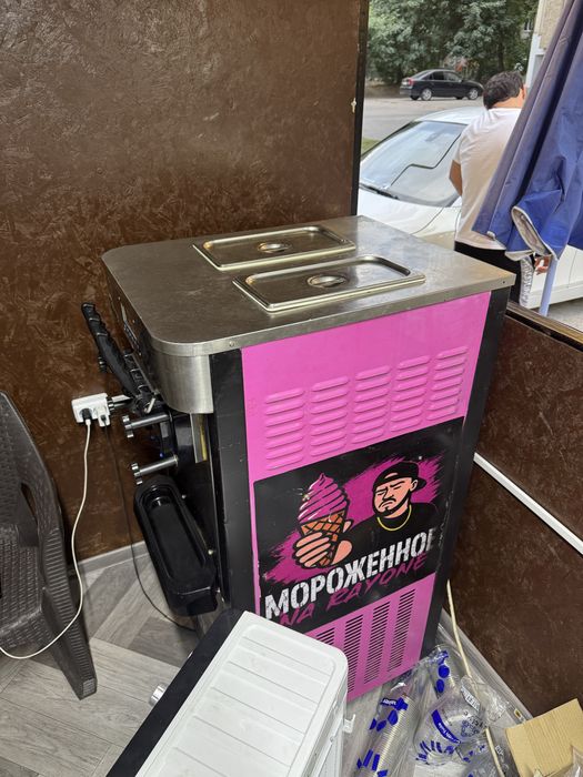 Аппарат мороженго