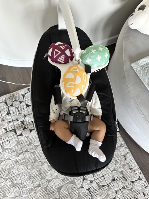 Кресло-качалка 4moms MamaRoo5