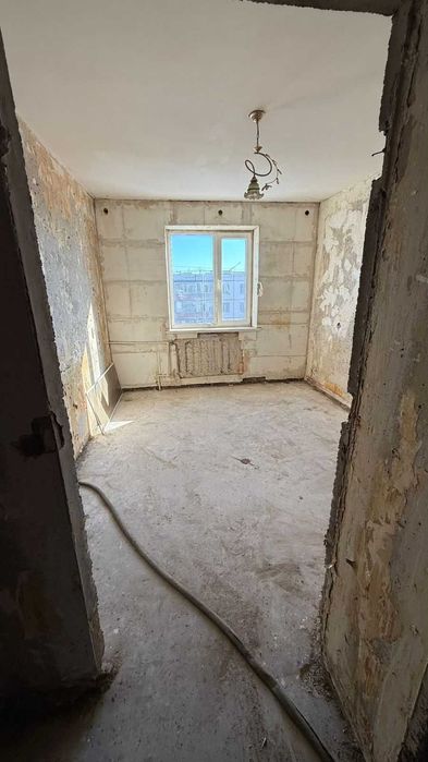 2 комнатая квартира 8 мкр