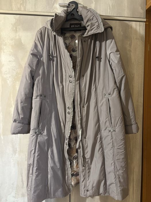 Продам весенне-осеннюю куртку