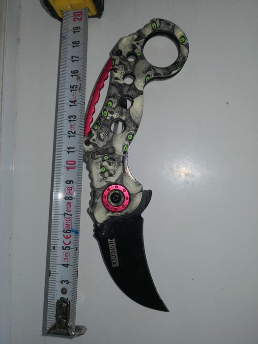 Продавам,Индонезийски нож /КARAМBIT/Кали/Арнис/Ескрима