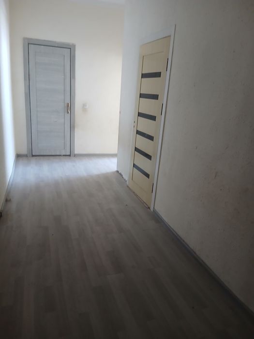 Срочно квартира 2 хоналик 4 этажда дойлашган 51 квадрад