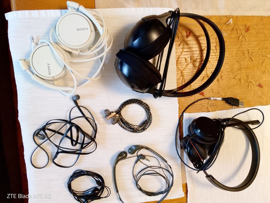 Слушалки Различни