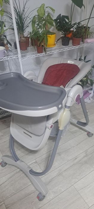 Детский стул для кормления