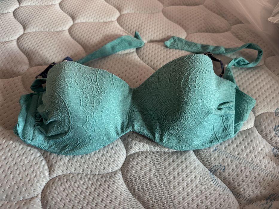 Бански комплект/ и горнище