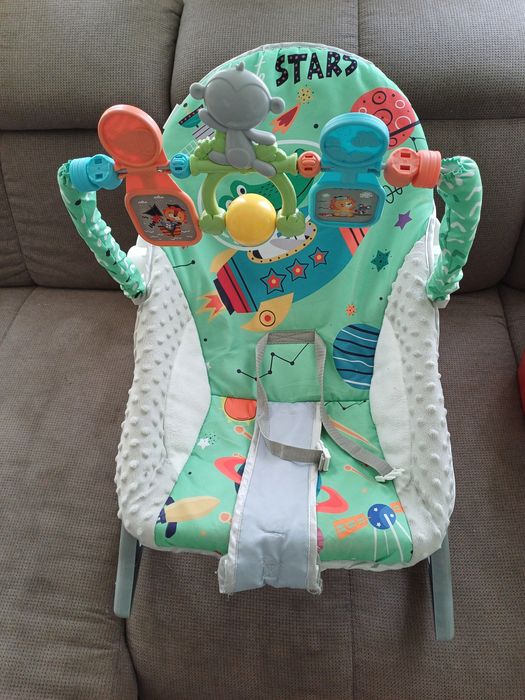 Chipolino шезлонг -люлка Baby Spa зелен