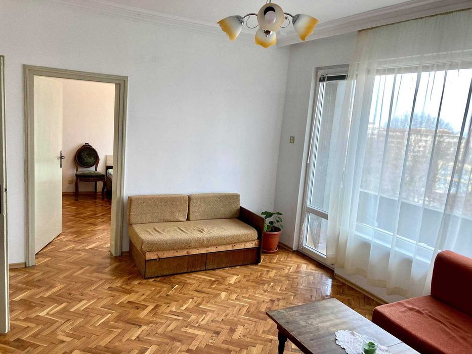 Дава се под наем Двустаен апартамент в Бургас, Лазур - 71 кв.м за 229.5 € - Снимка #2