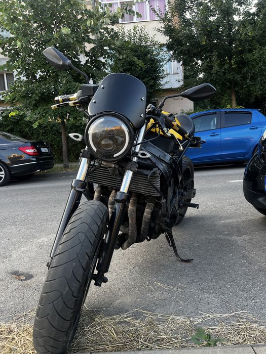 Vând schimb Moto Suzuki GSX600F Cafe Racer  - din 2002