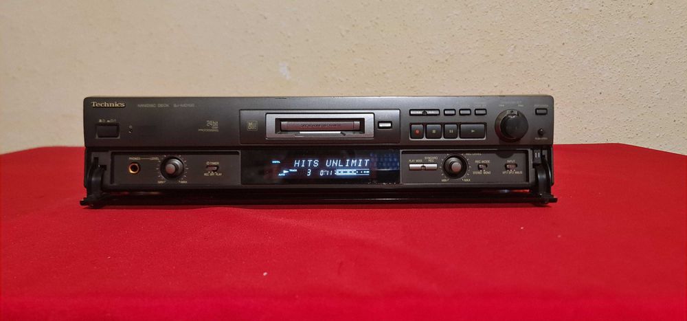Technics SJ-MD100 Mini Disc Recorder