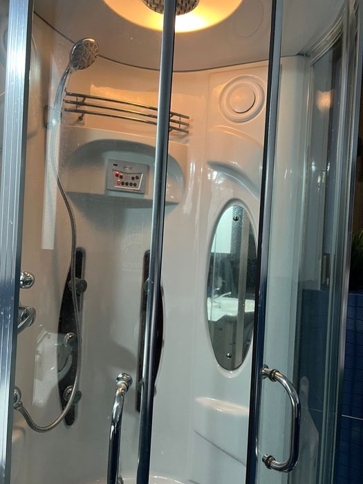 Cabina dus cu hidromasaj